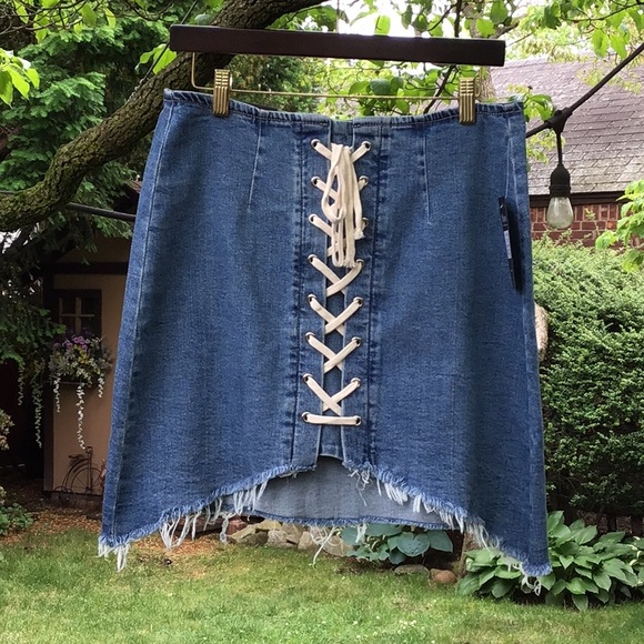 BLUE JEAN  SKIRT SZ L - Picture 2 of 10